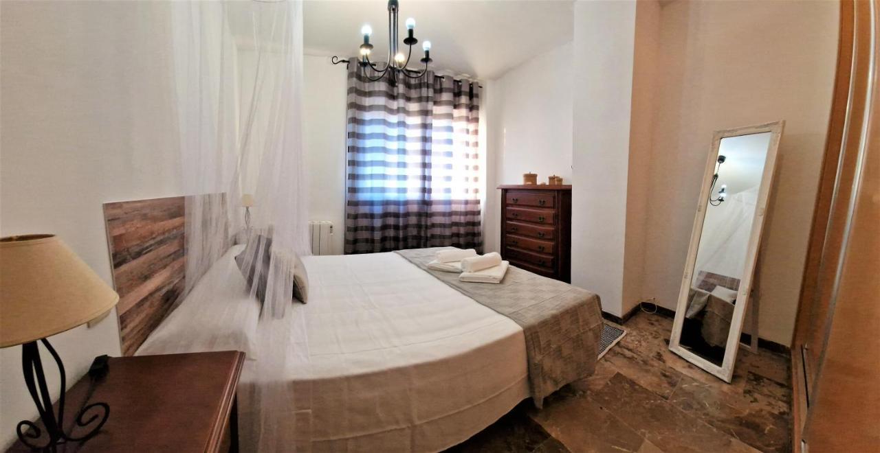 Апартаменты Ds Duplex Acera Del Rio, Parking Opcional Кордова Экстерьер фото